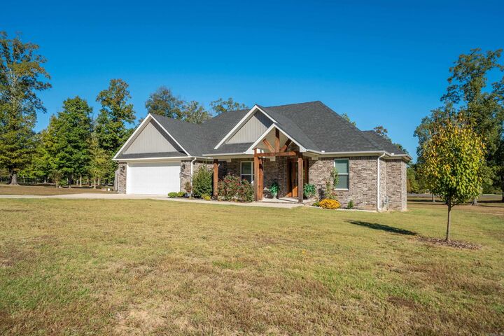 Property Photo:  154 Grant 762  AR 72150