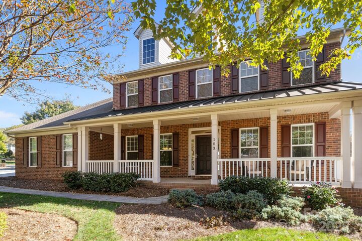 Property Photo:  103 Glenholden Lane  NC 28115