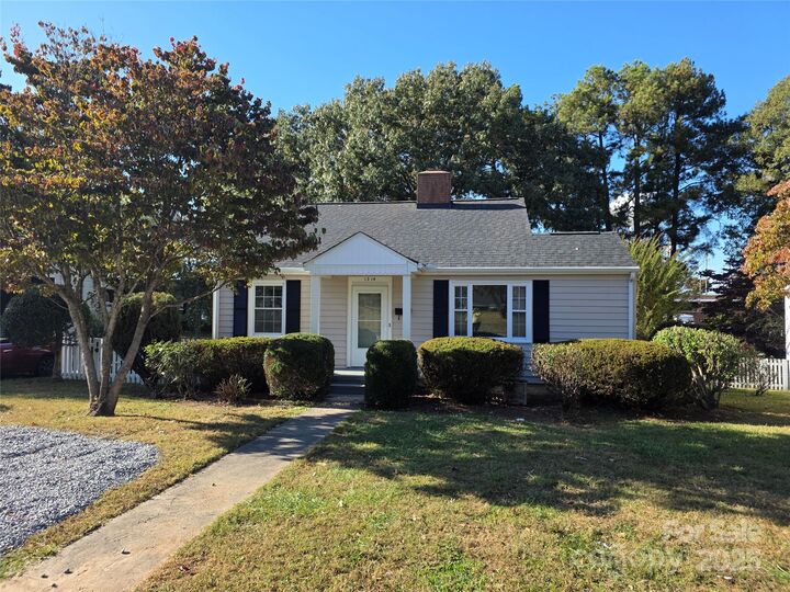 Property Photo:  1314 Poston Circle  NC 28054