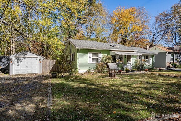 Property Photo:  6 Diana Lane  NJ 08831