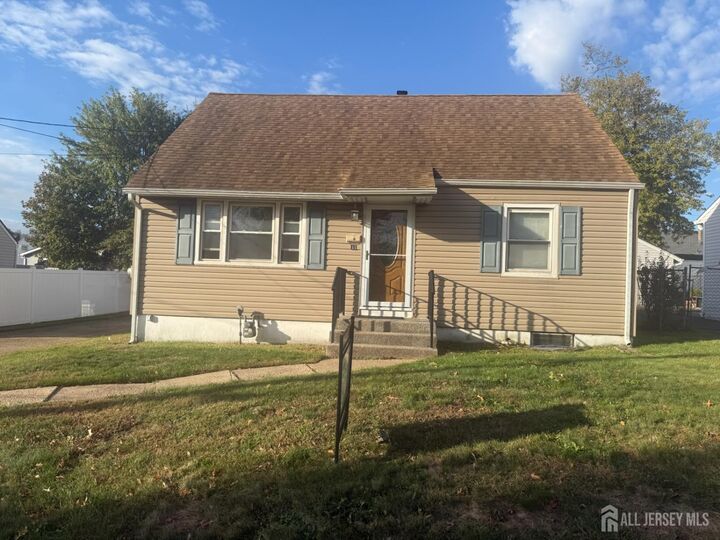 111 Longview Circle E  Fords NJ 08863 photo