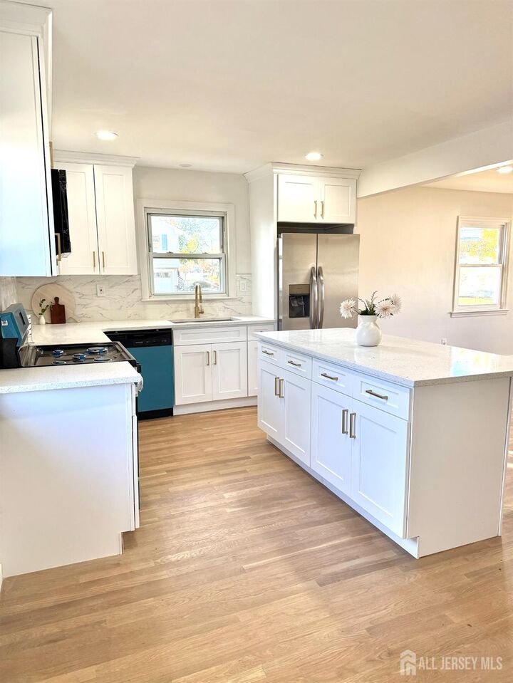 Property Photo:  93 Vera Street  NJ 08854