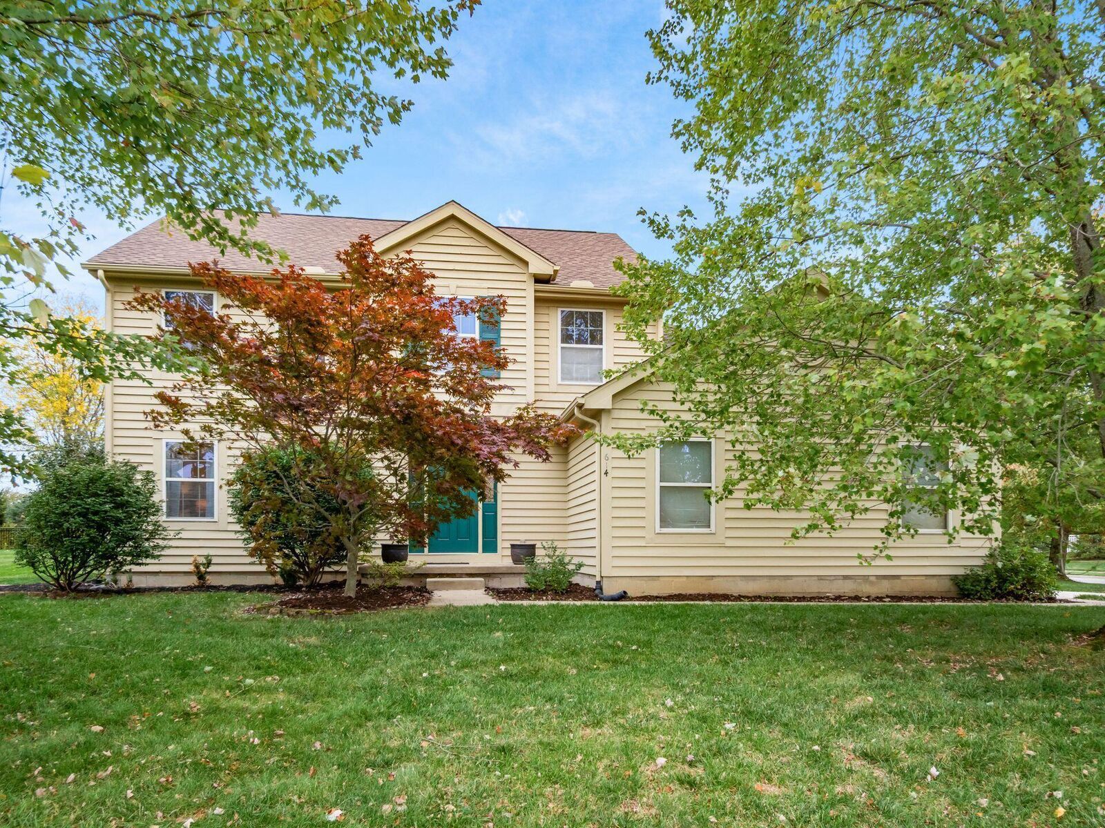 Property Photo:  614 Village Park Drive  OH 43065