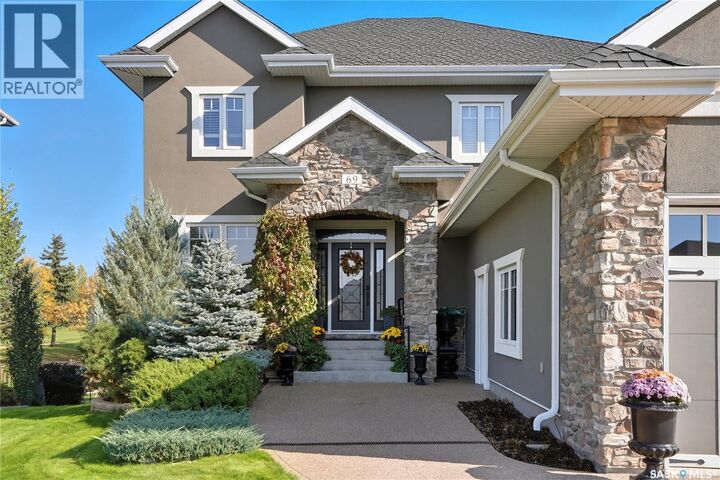 Property Photo:  69 602 Cartwright Street  SK S7T 0G4