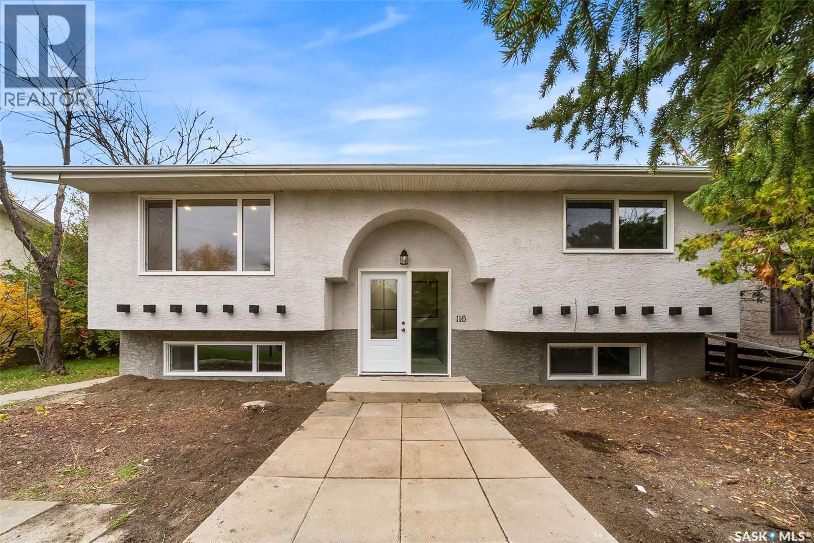 Property Photo:  116 McCarthy Boulevard  SK S4R 6A6 