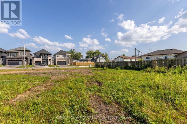 Photo de la propriété:  N/A McLaughlin Street  ON L3B 0J8 