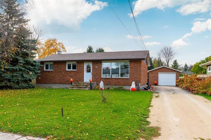 656 William Avenue  Beausejour MB R0E 0C0 photo
