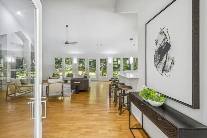 Property Photo:  2014 Northside Drive NW  GA 30318 