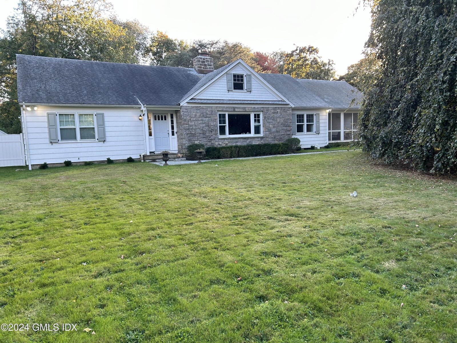 Property Photo:  87 Bartina Lane  CT 06902 