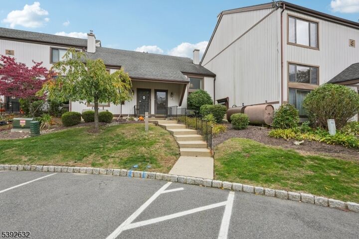 Property Photo:  331 Alpine Ct 31  NJ 07874