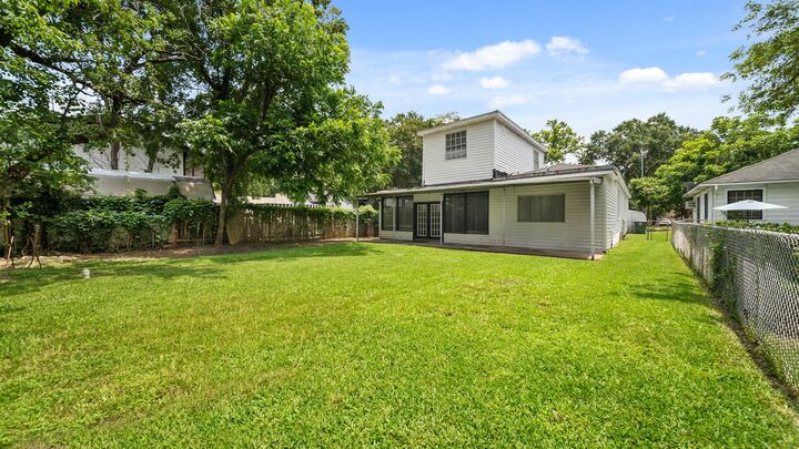 Property Photo:  8327 Bonner Drive  TX 77017