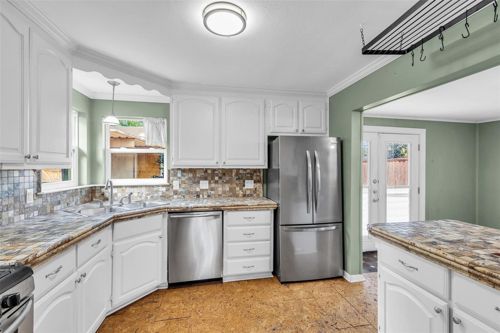 Property Photo:  4303 Piney Woods Drive  TX 77018 