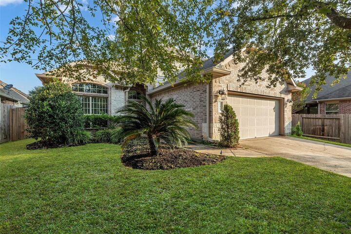 Property Photo:  155 Magnolia Grove Lane  TX 77384