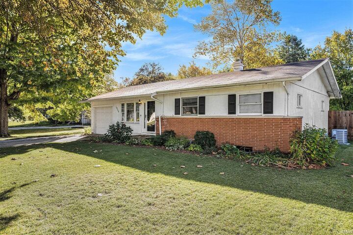 Property Photo:  1959 E Jefferson Boulevard  IN 46545