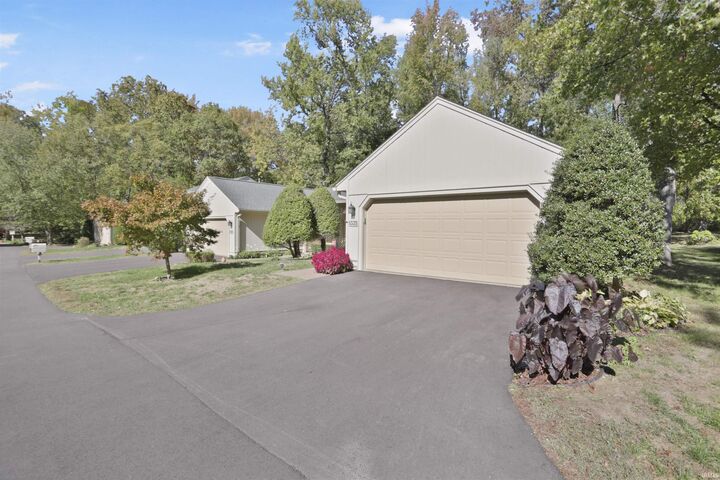 Property Photo:  1335 Timberlake Road  IN 47710