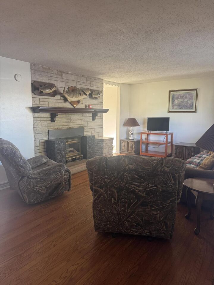 Property Photo:  253 W Laurel Road  KY 40741