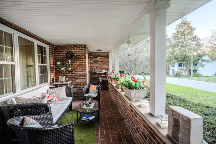 Property Photo:  1149 Collins Lane  KY 40601