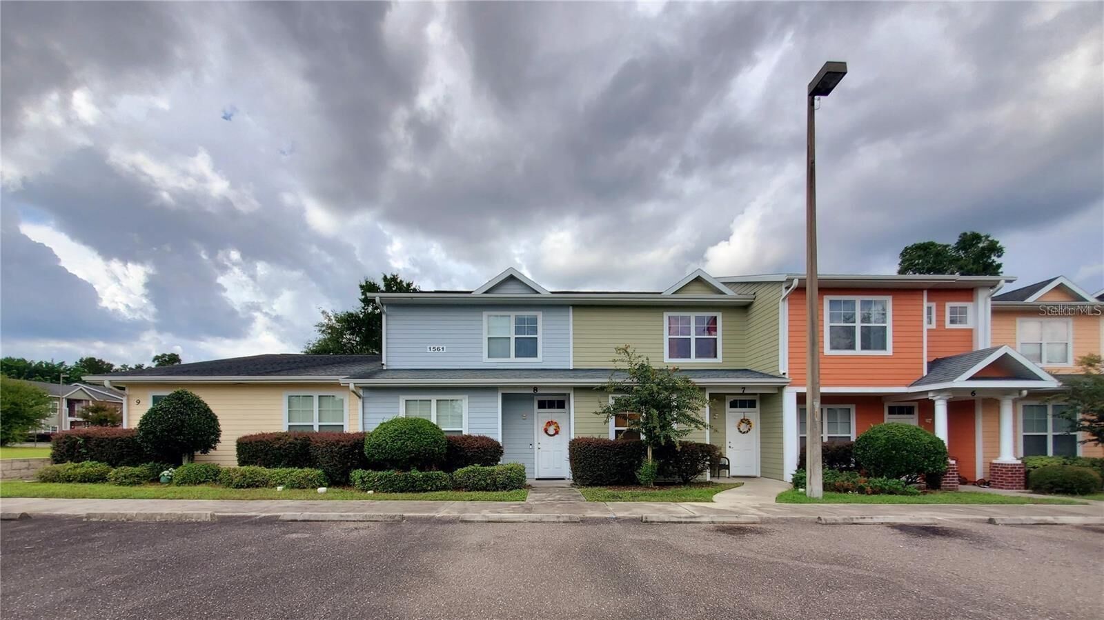Property Photo:  1561 NW 29th Road 8  FL 32605