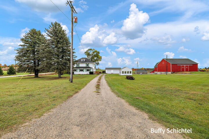 20017 7 Mile Road  Reed City MI 49677 photo