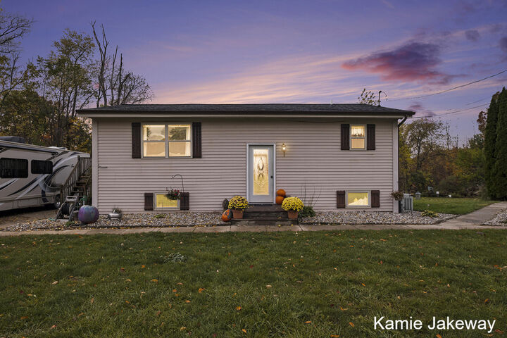 Property Photo:  8395 McArthur Avenue NE  MI 48809 