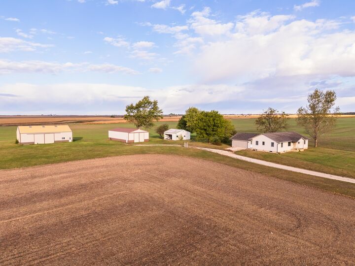 Property Photo:  23601 N 1700 East Road  IL 60460 