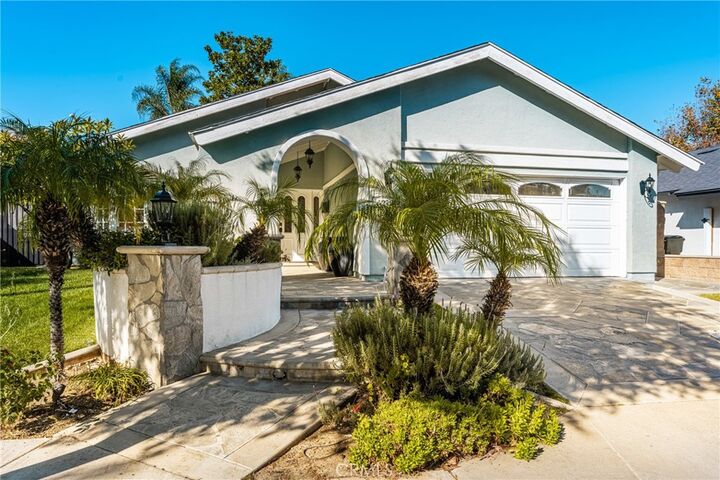 Property Photo:  19701 Parkview Terrace  CA 92886