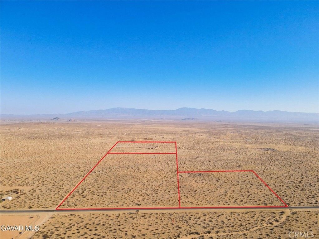 Property Photo:  250 E Ave J 250th St E  CA 93535 