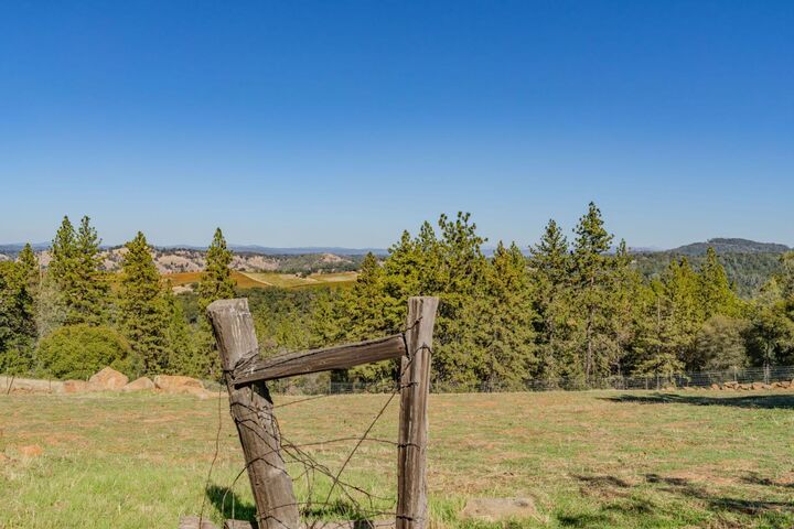 Property Photo:  12551 Steiner Road  CA 95669 
