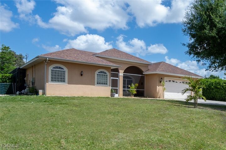 Property Photo:  6817 Eagle Street  FL 33966