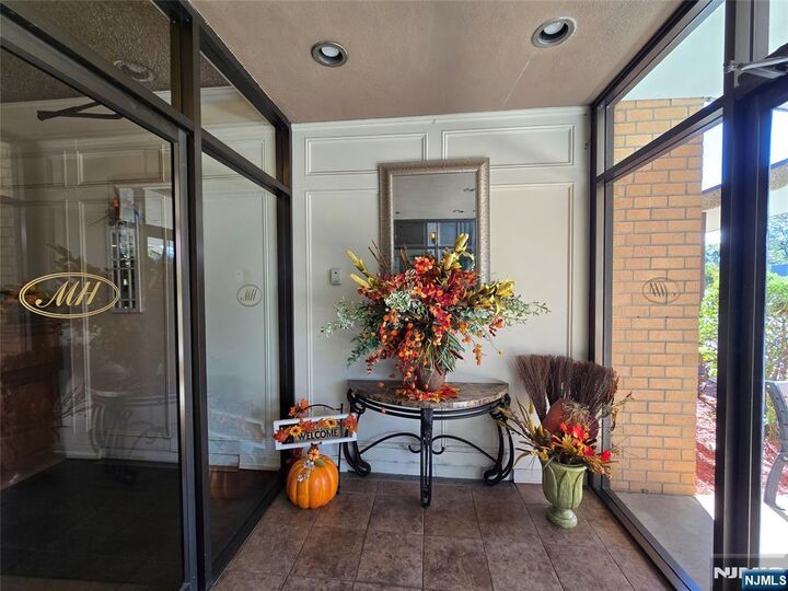 Property Photo:  265 Main Street 412  NJ 07660 