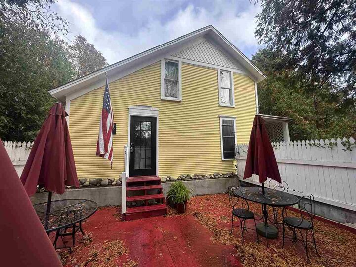 1 Rosedale Ave  Petoskey MI 49770 photo