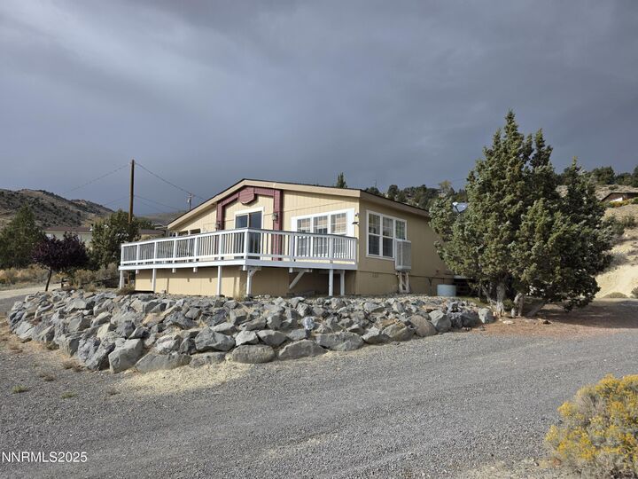 Property Photo: 242 Linehan Road NV 89706