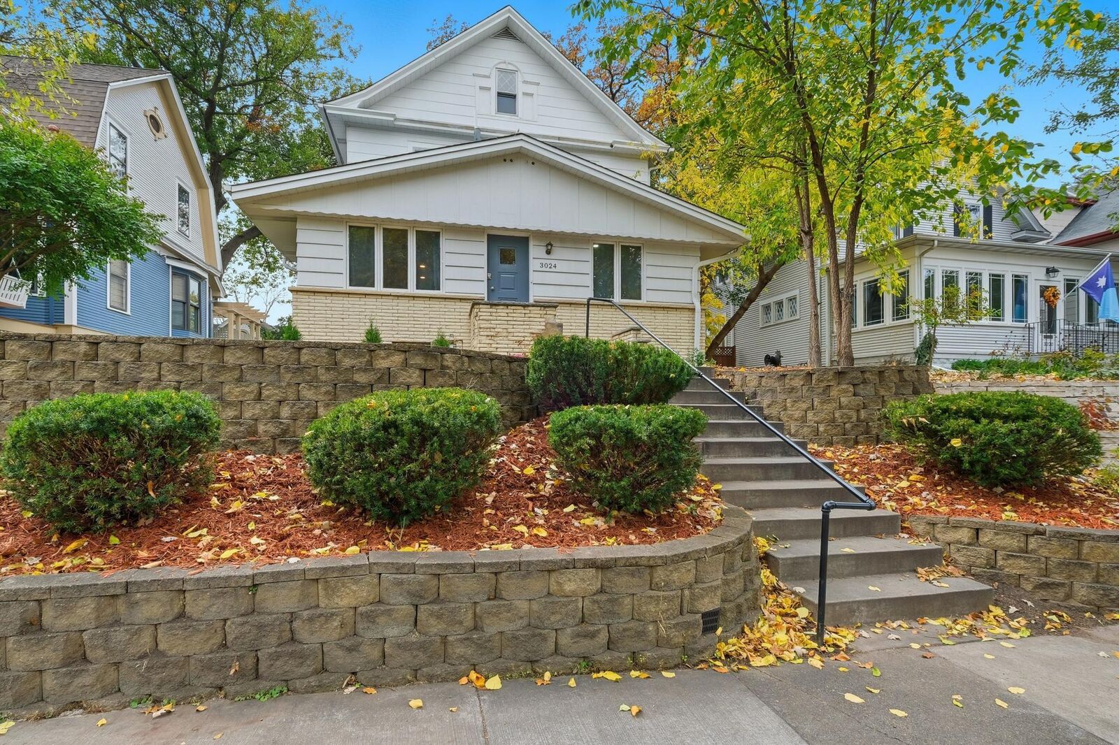 Property Photo: 3024 Knox Avenue S MN 55408