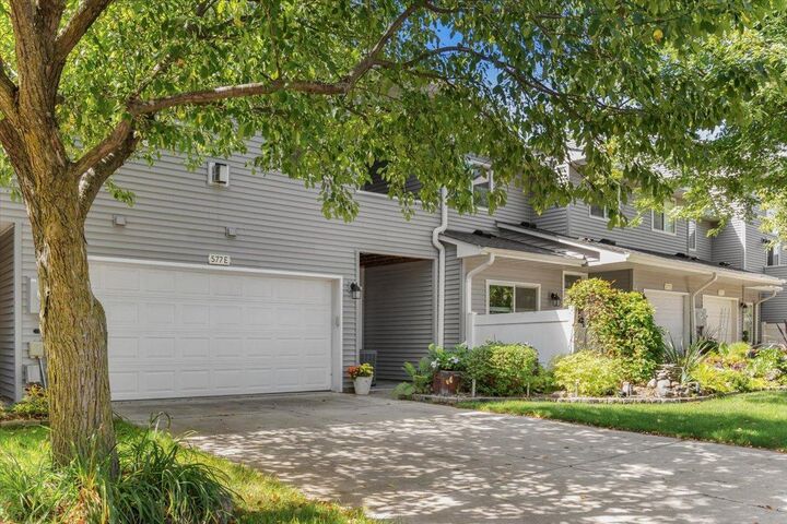 577 Woodduck Drive  Woodbury MN 55125 photo