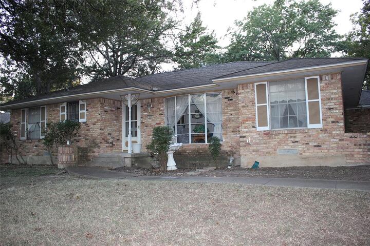 Photo de la propriété:  907 Bow Creek Drive  TX 75116