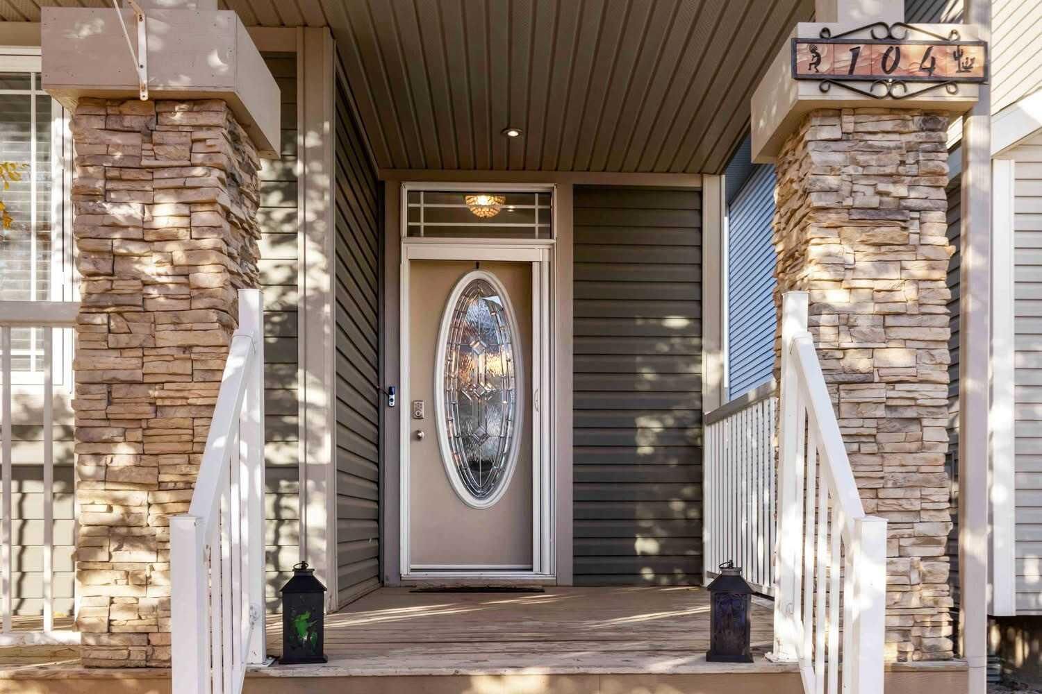 Photo de la propriété:  104 Collicott Drive  AB T9K 2W8 