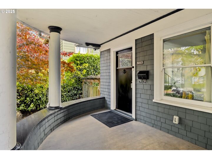 Property Photo: 5015 NE Cleveland Ave OR 97211