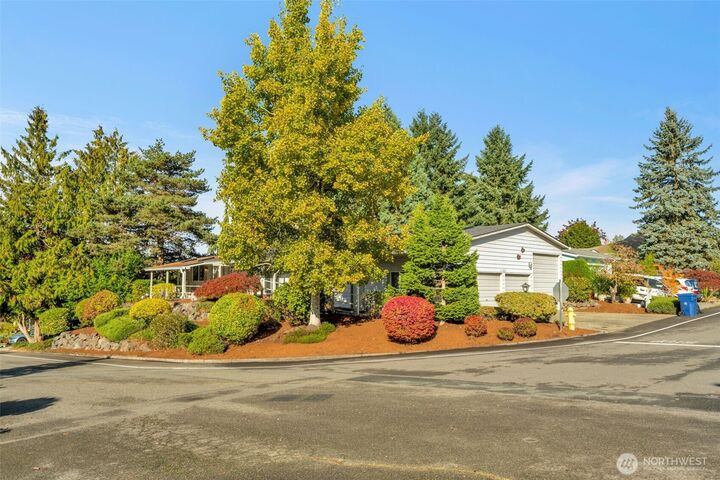 23916  7th Place W  Bothell WA 98021 photo