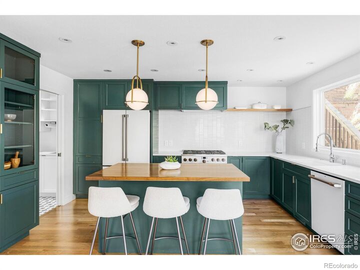 Property Photo: 71 Ridge Drive CO 80304