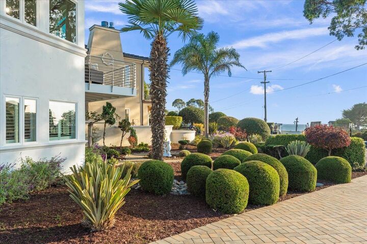 Property Photo:  433 Seaview Drive  CA 95003