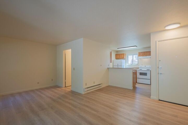 Property Photo:  300 Glenwood Circle 189  CA 93940