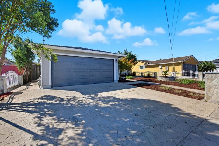 Property Photo: 36109 Dalewood Drive CA 94560