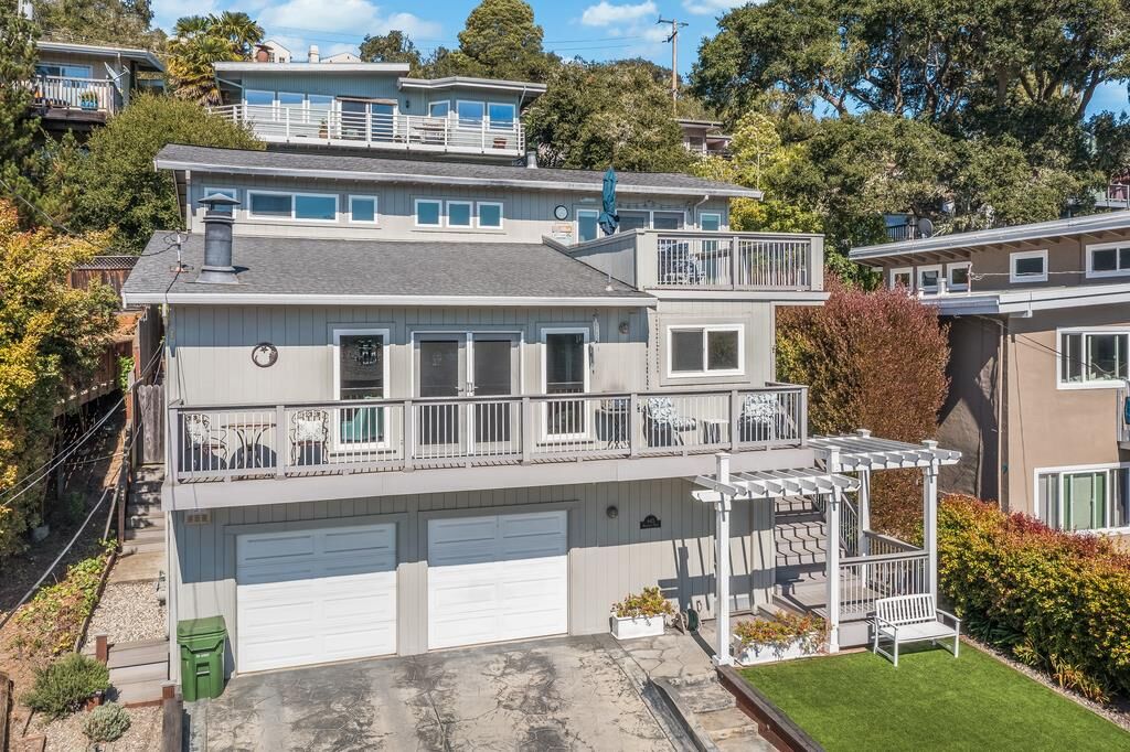 Property Photo:  445 Monterey Drive  CA 95003
