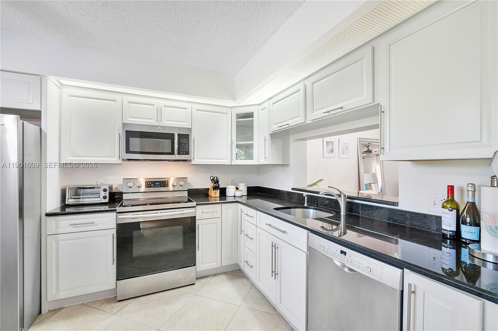 Property Photo:  1301 SW 142nd Ave 203H  FL 33027 