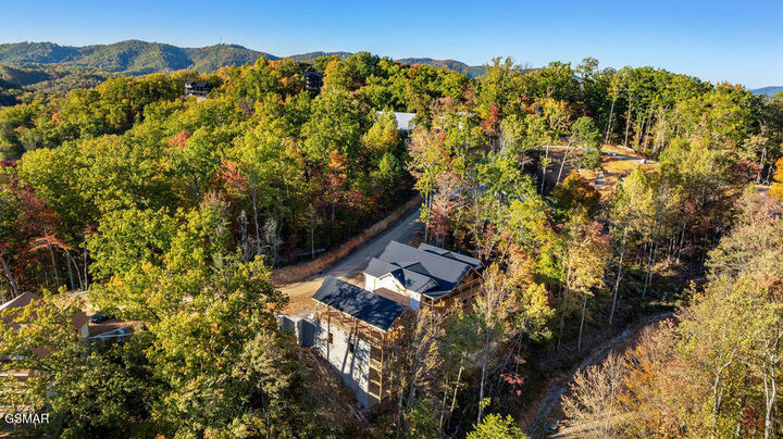 Property Photo:  333 Elia Way  TN 37876 