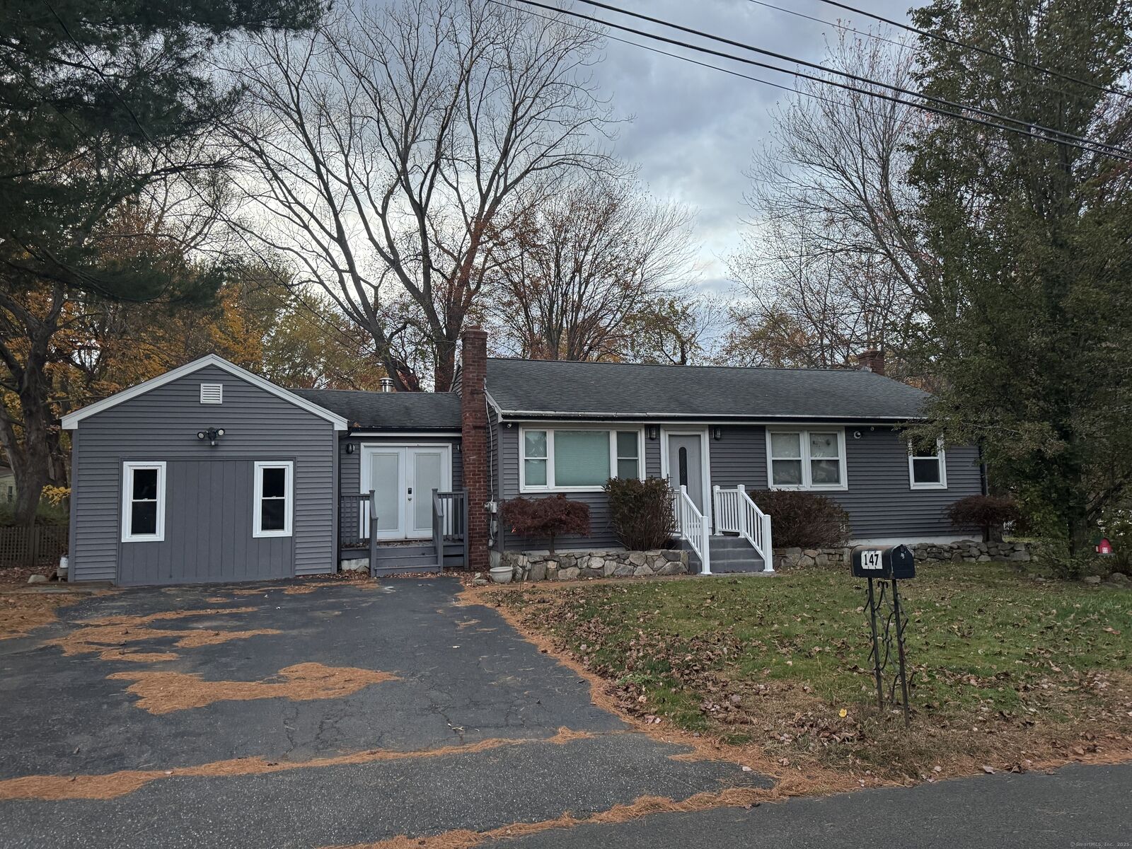 Property Photo:  147 Pinehurst Drive  CT 06450