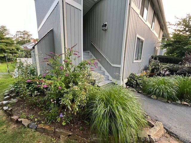 Property Photo:  274 Church Street 1A  CT 06437 