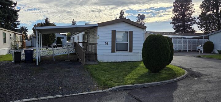 Property Photo:  7303 N Crestline St #49  WA 99217 