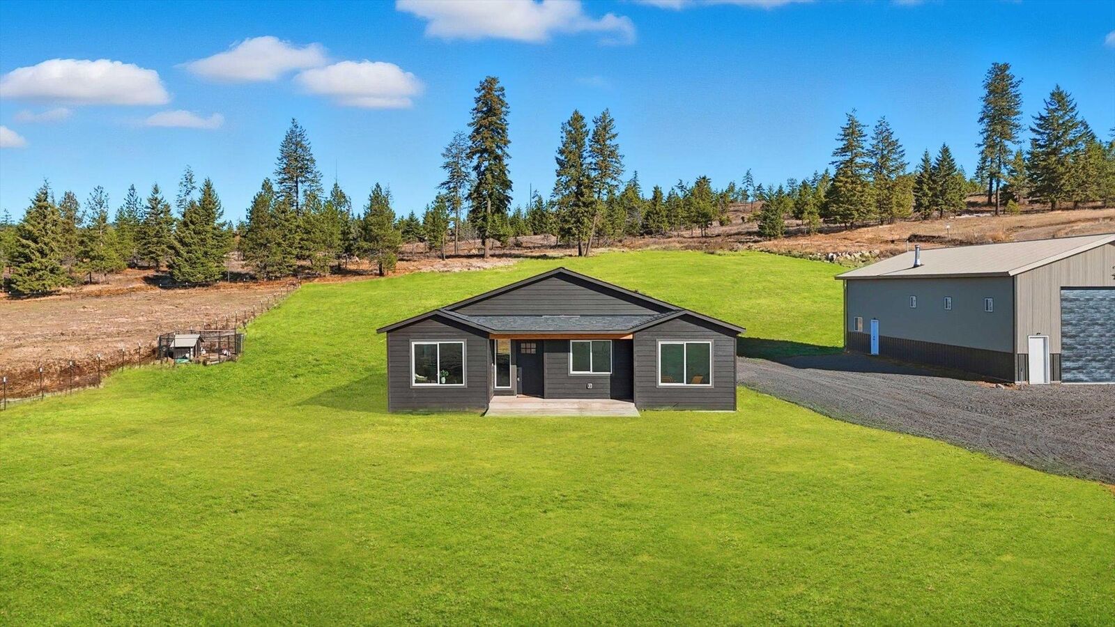 Property Photo:  1508 W Latting Ln  WA 99006