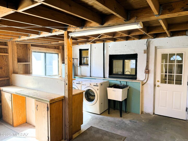 Property Photo: 3134 N Richey Boulevard AZ 85716